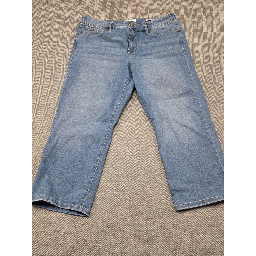 Nine West‎ Chrystie Capri Jeans Light Wash Cropped Denim Women Size 12